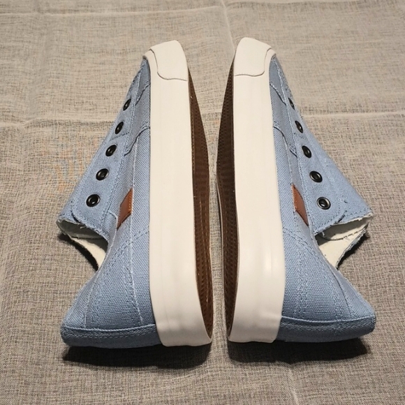 Slip on Shoes Non Slip Fashion Canvas Sneakers Low Top Casual Blue Jean Shoes - Picture 3 of 5